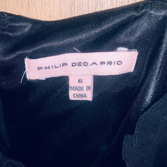 Dress - Picture 2 of 3